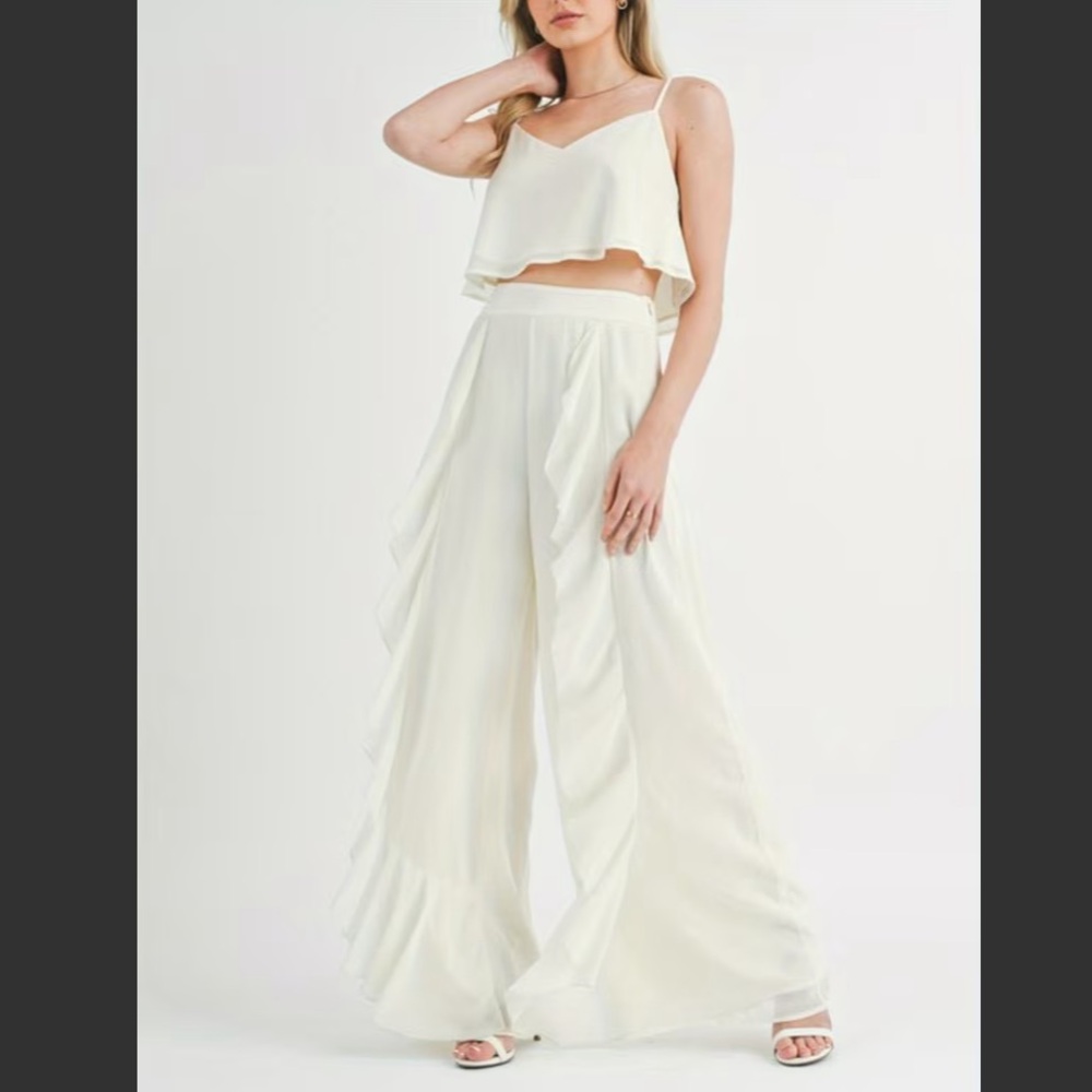 Women’s Cream Wide-Leg Ruffle Pants And Top Set